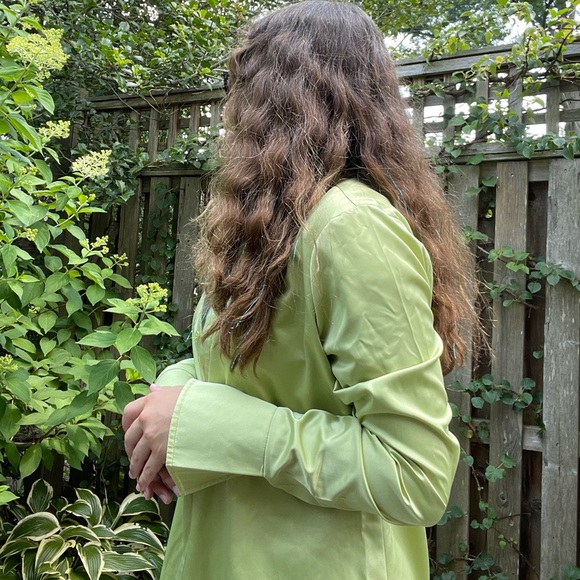 Green Blouse - Picture 2 of 5
